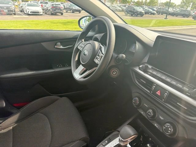 Used 2020 Kia Forte LXS FWD image 12
