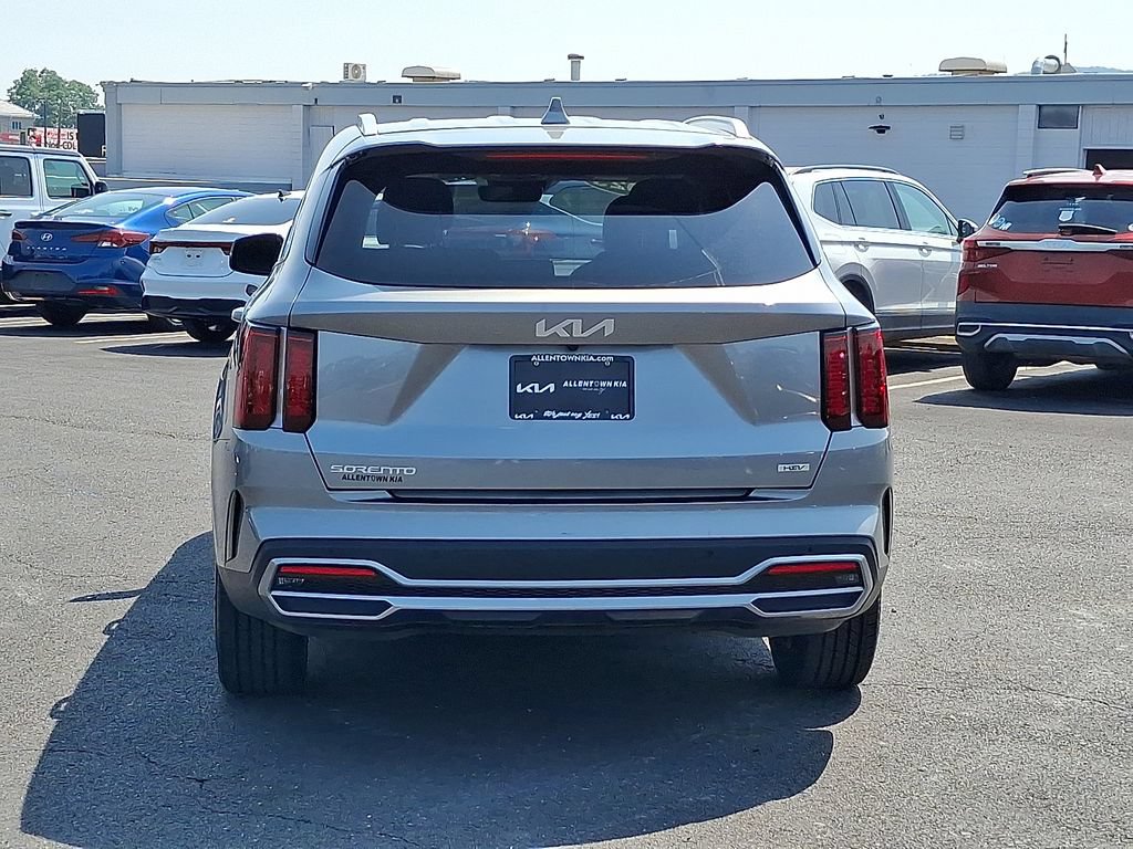 Certified 2023 Kia Sorento EX AWD/4WD image 5