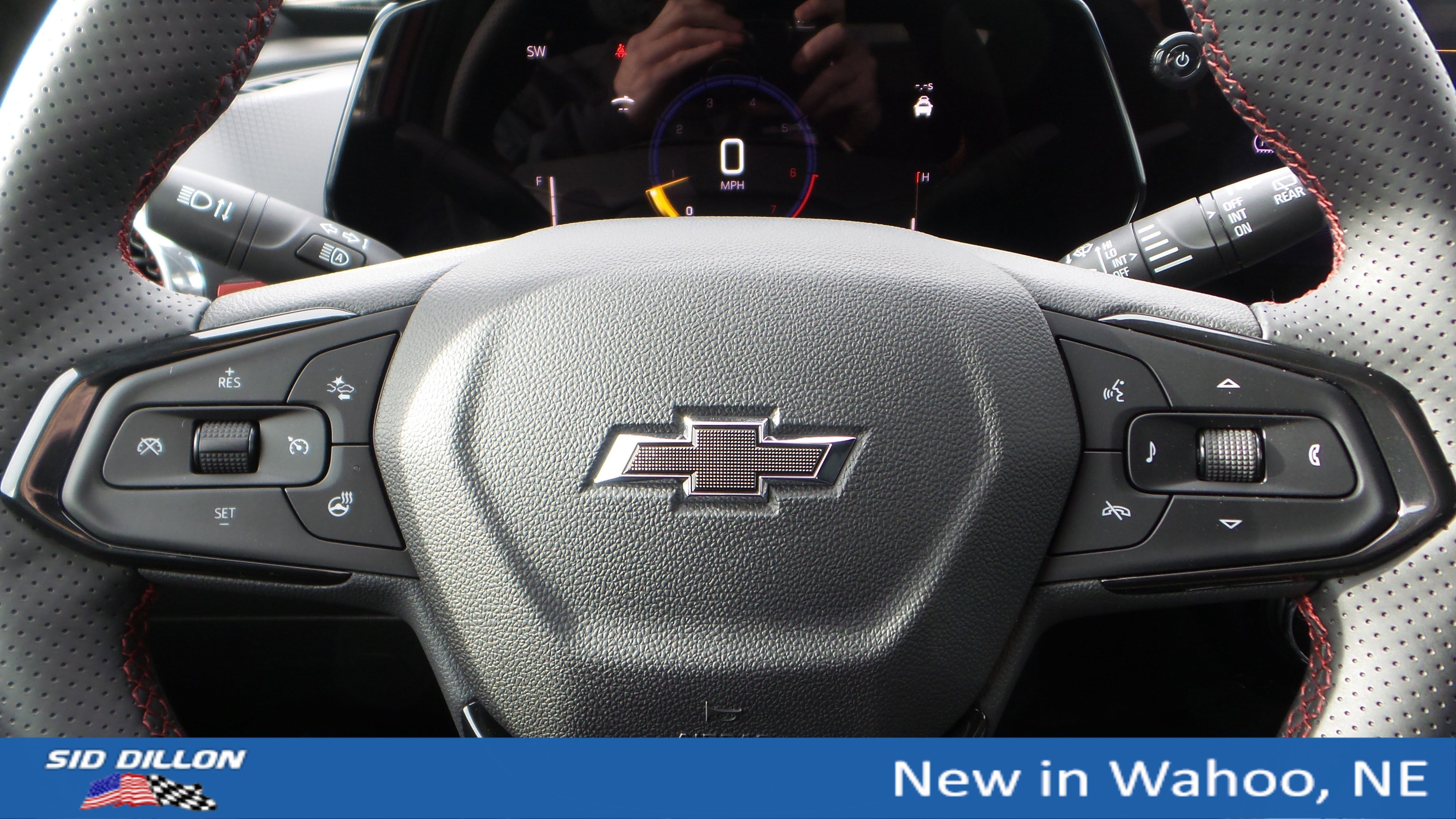 New 2026 Chevrolet Trax RS w/ Sunroof Package image 11