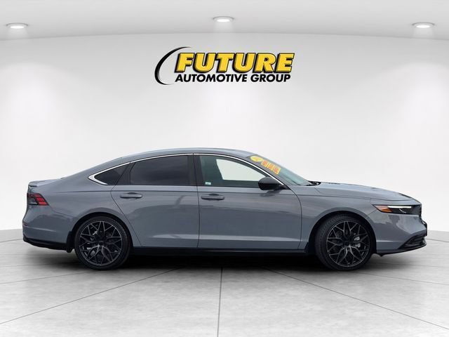 Used 2023 Honda Accord Sport image 4
