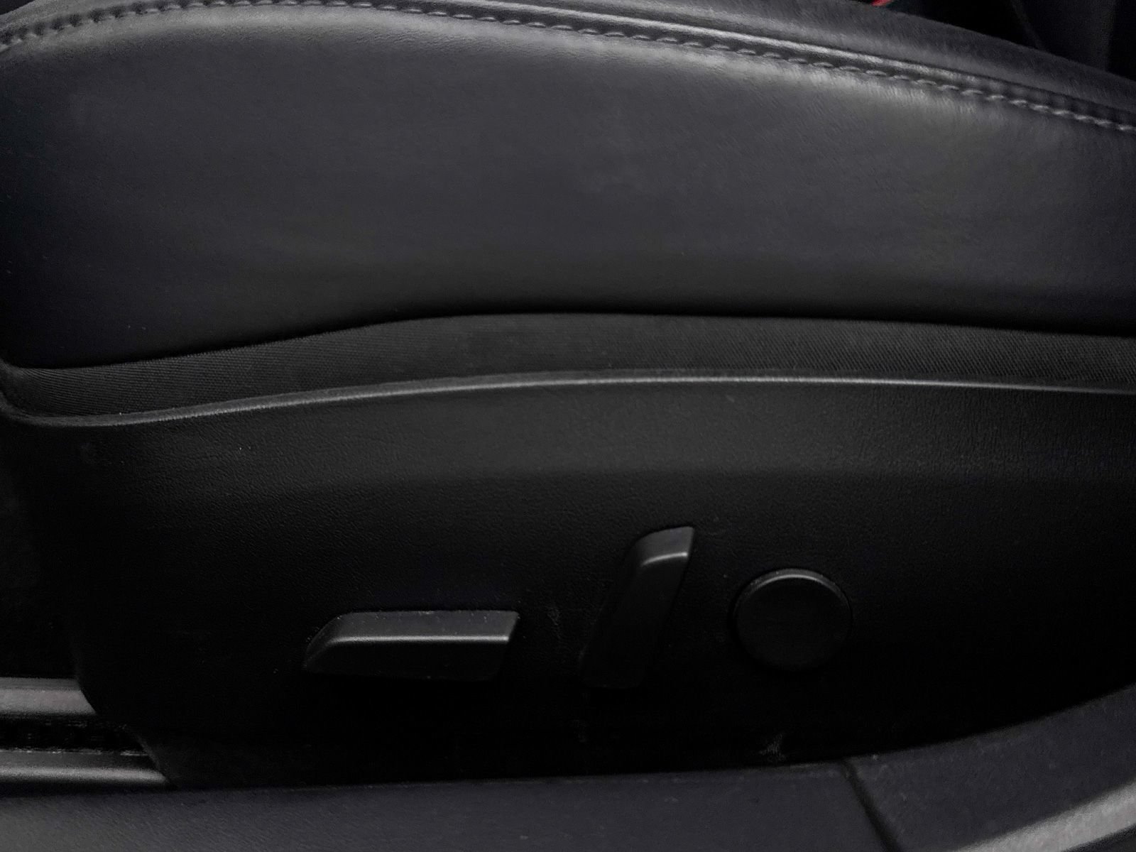Used 2019 Tesla Model 3 Mid Range RWD image 29