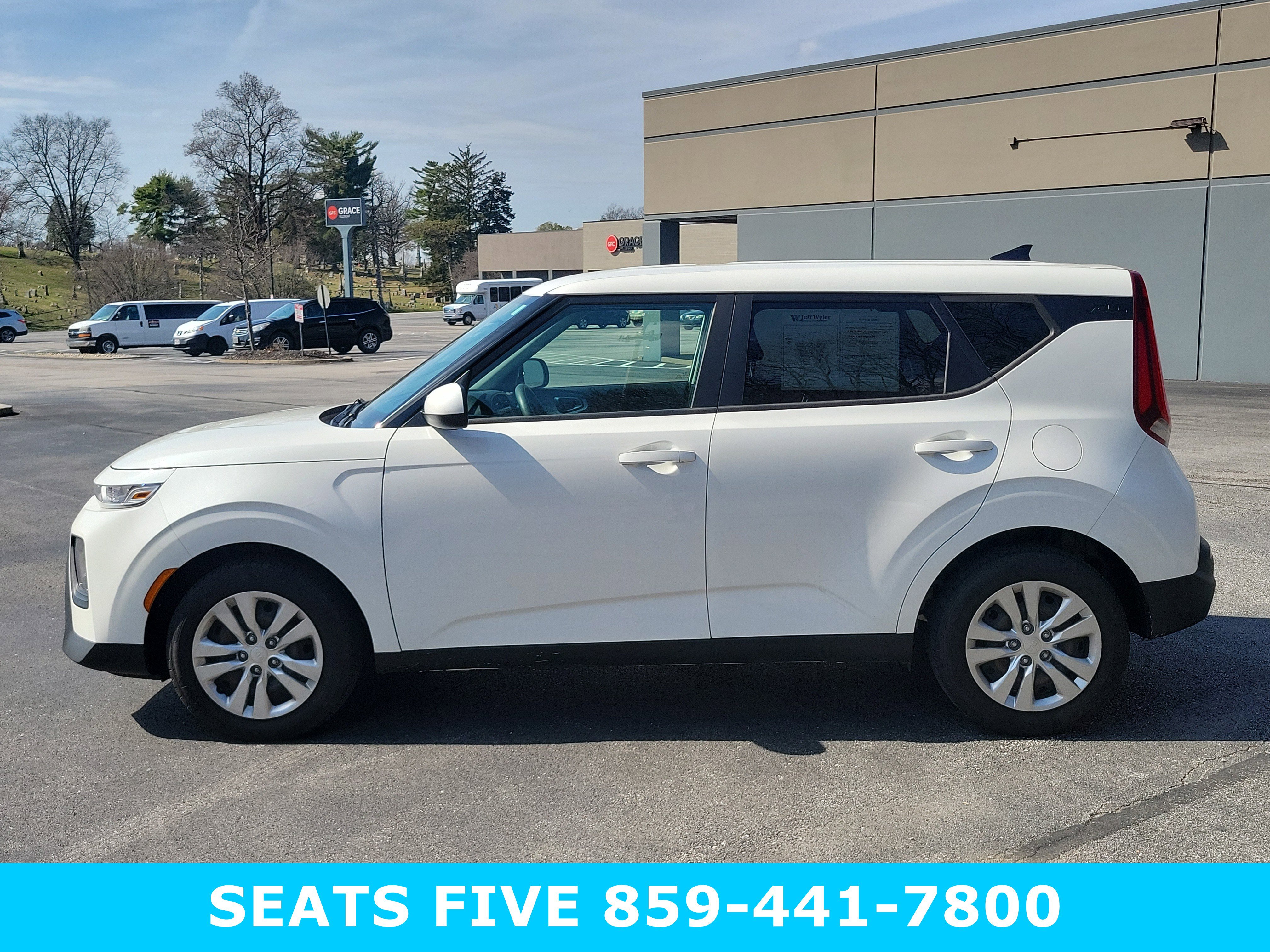Used 2021 Kia Soul LX image 7
