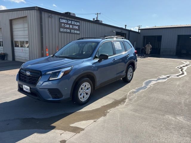 Used 2022 Subaru Forester AWD/4WD image 3