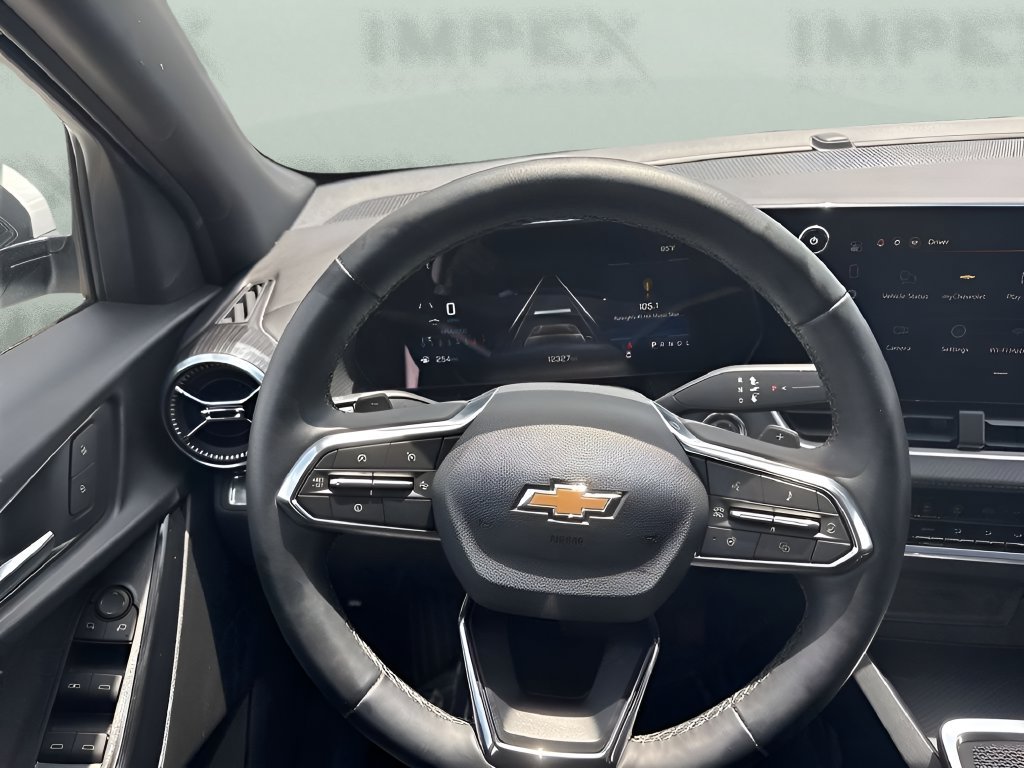 New 2027 Chevrolet Equinox LT FWD image 13