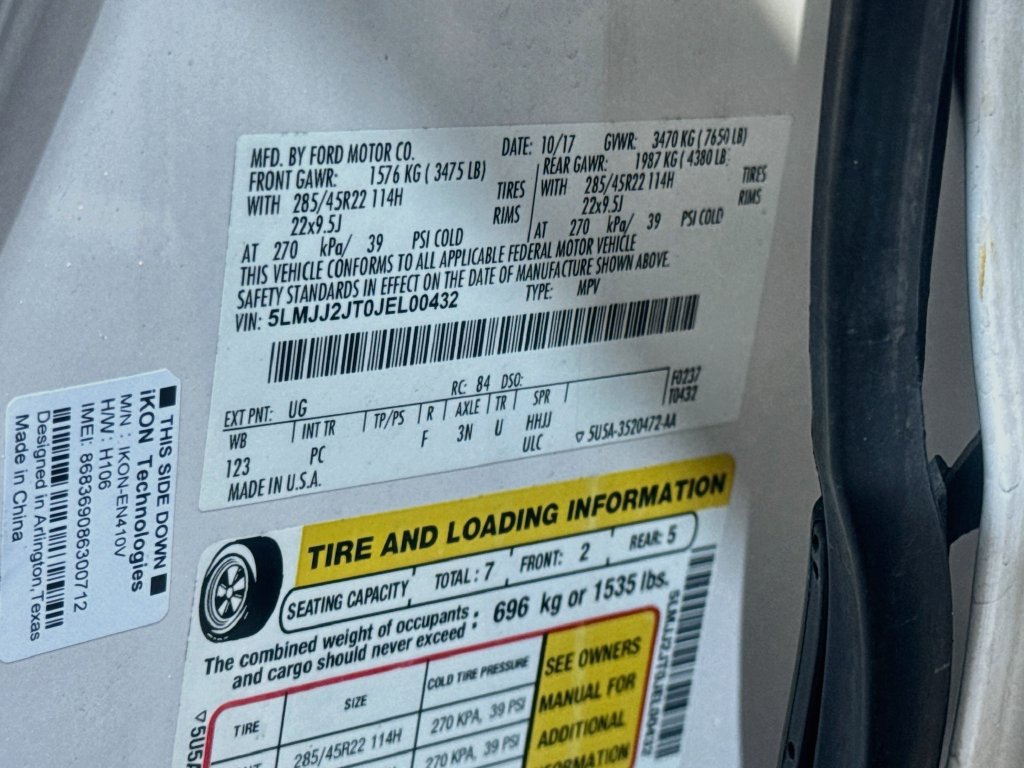 Used 2018 Lincoln Navigator Select AWD/4WD image 36