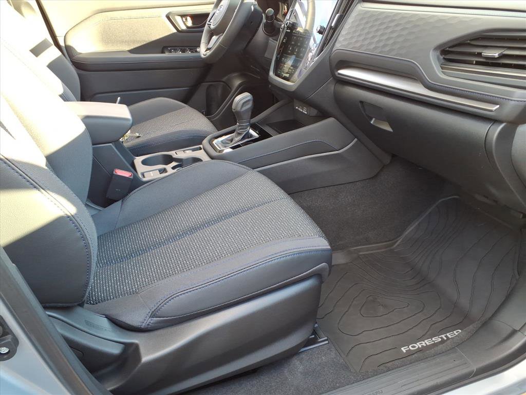 Certified 2025 Subaru Forester Premium image 5