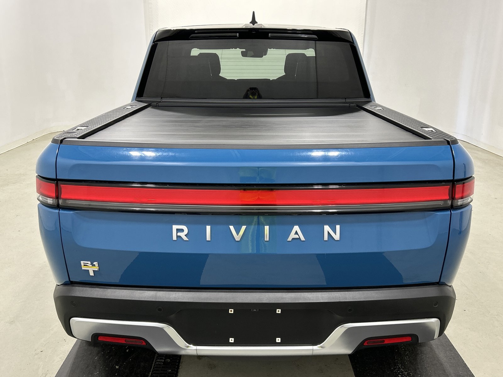 Used 2022 Rivian R1T Launch Edition AWD/4WD image 4