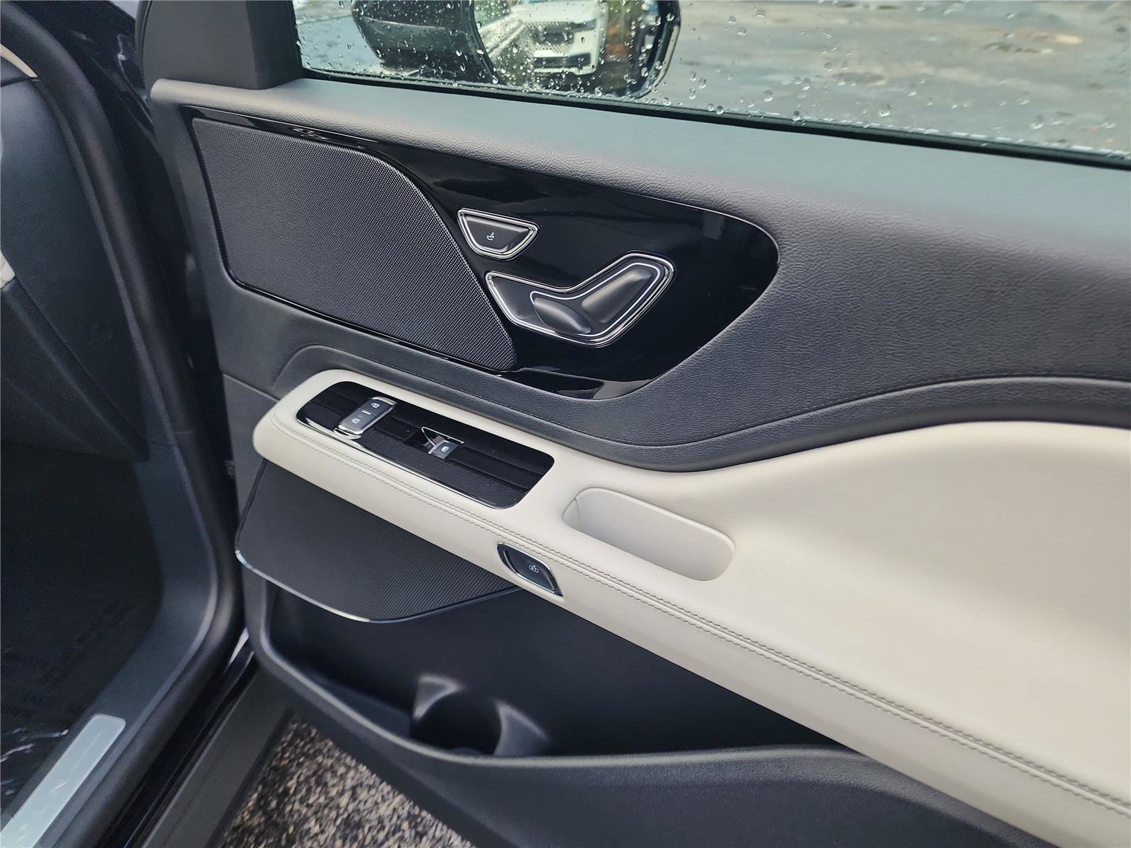 New 2026 Lincoln Aviator 2WD image 23