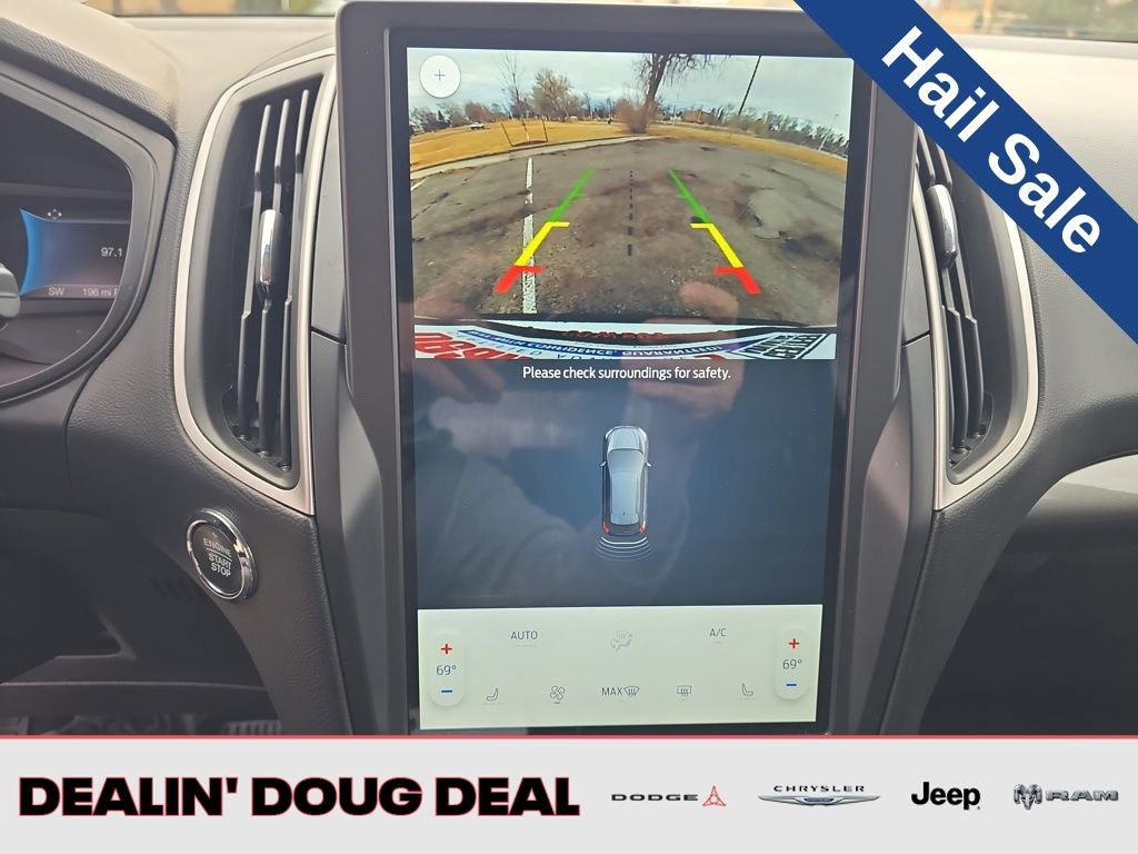 Used 2024 Ford Edge SEL image 19