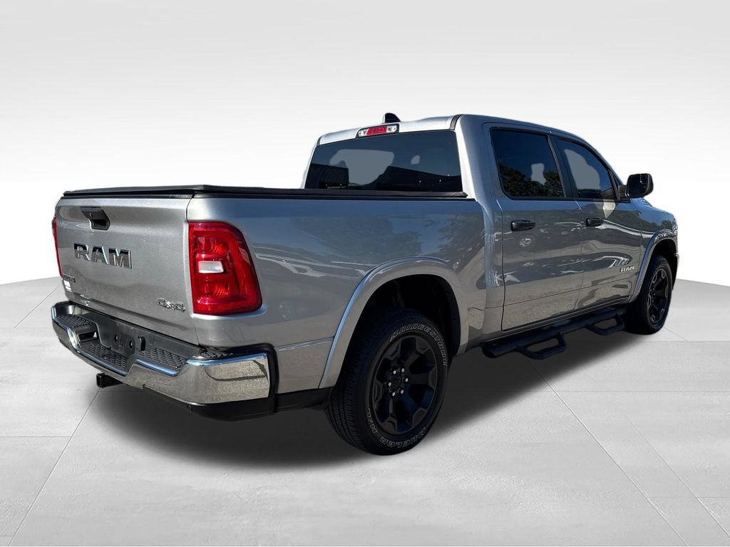Used 2025 RAM 1500 Big Horn AWD/4WD image 2