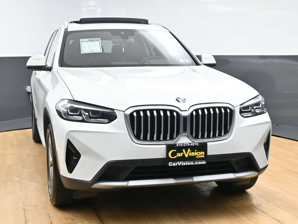 Used 2022 BMW X3 xDrive30i AWD/4WD image 3