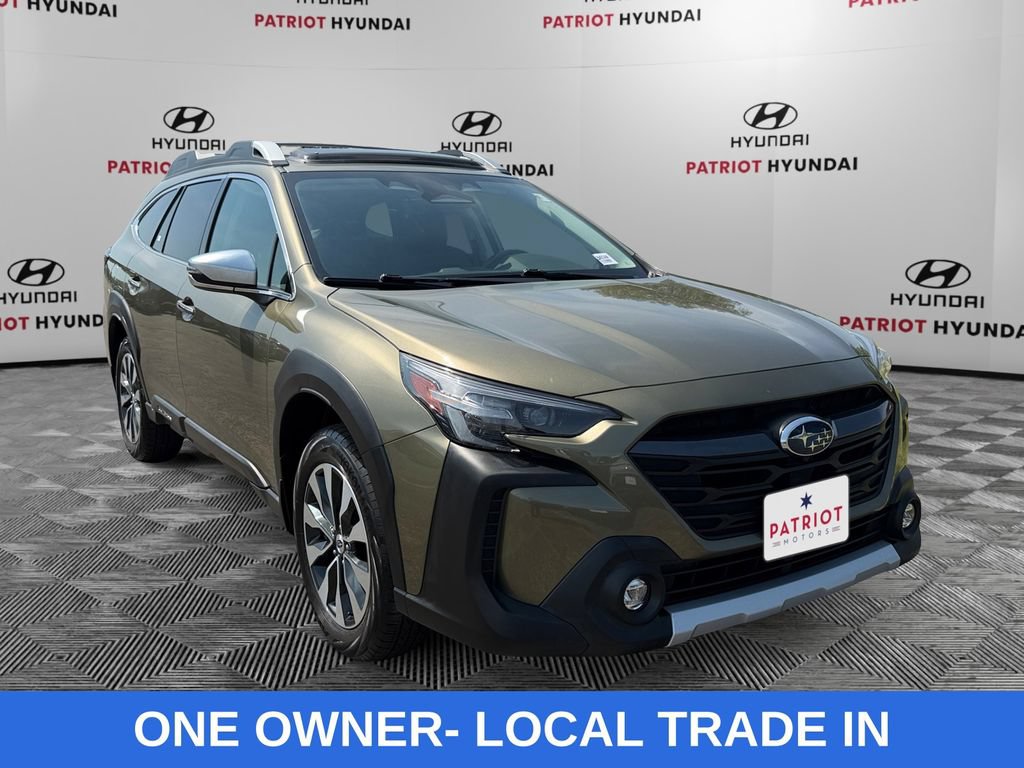 Used 2023 Subaru Outback Touring XT AWD/4WD image 1