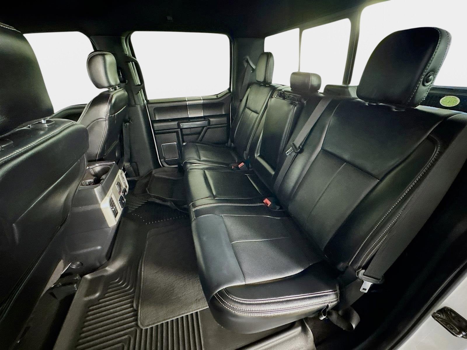Used 2019 Ford F150 Lariat w/ Equipment Group 502A Luxury AWD/4WD image 22