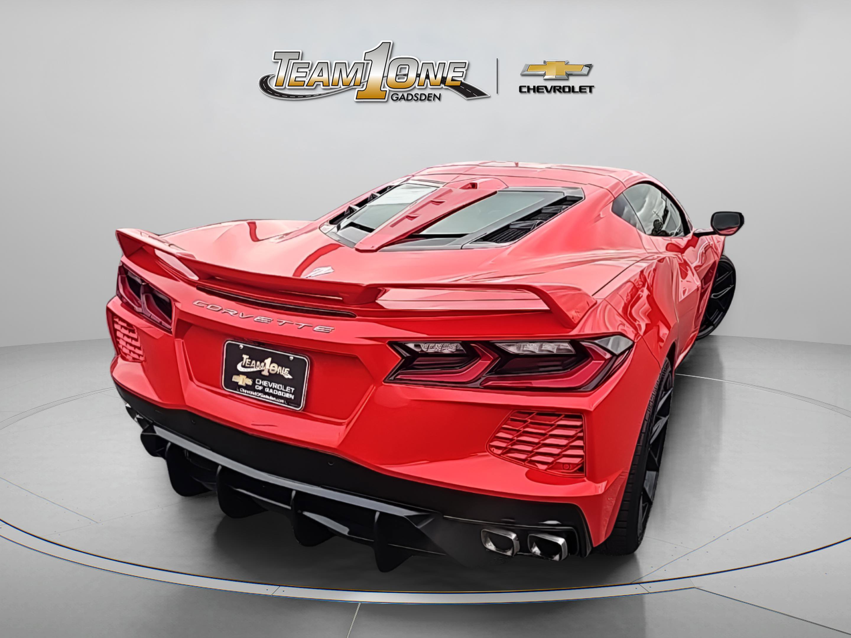Used 2024 Chevrolet Corvette Stingray w/ Z51 Performance Package image 4