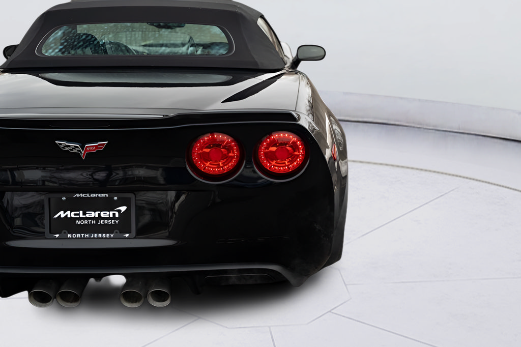 Used 2013 Chevrolet Corvette 427 w/ 1SB Preferred Equipment Group RWD image 28