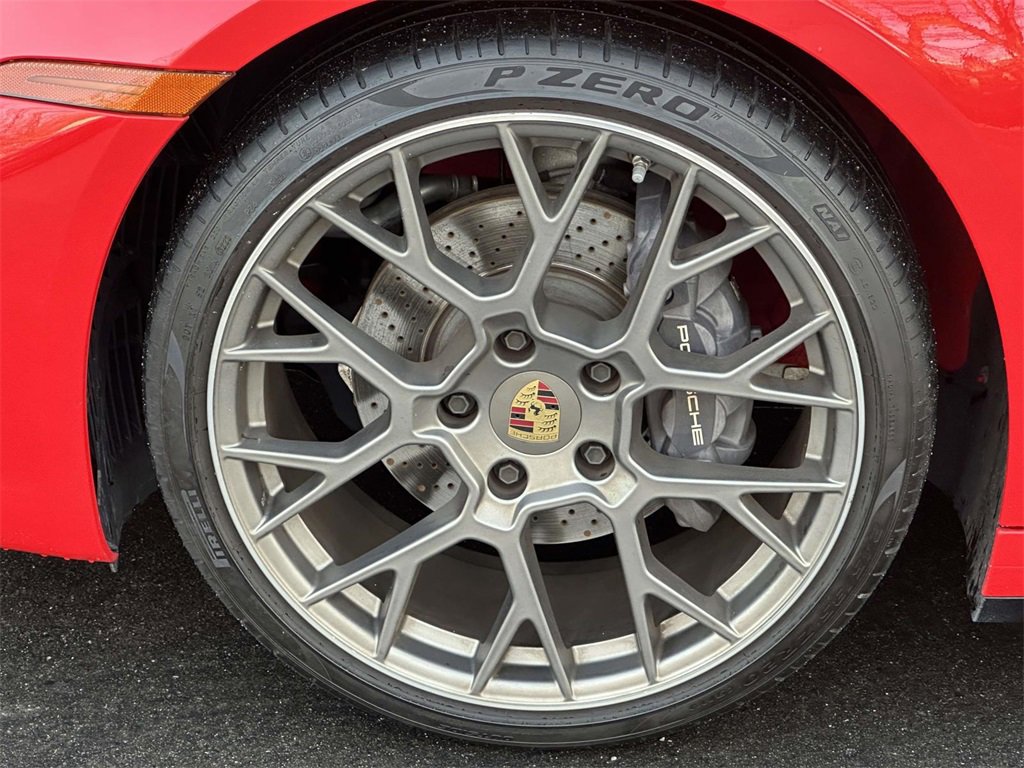 Used 2024 Porsche 911 Carrera image 11