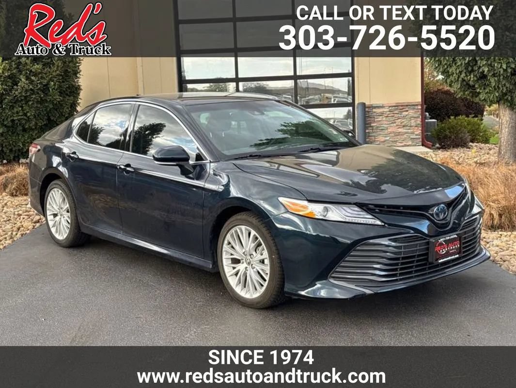 Used 2020 Toyota Camry XLE FWD image 38