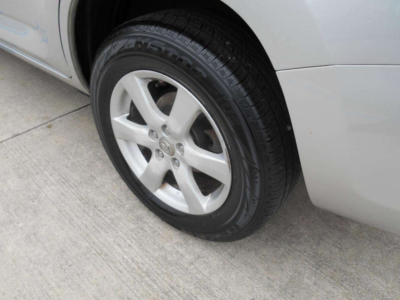 Used 2008 Toyota RAV4 Limited image 18