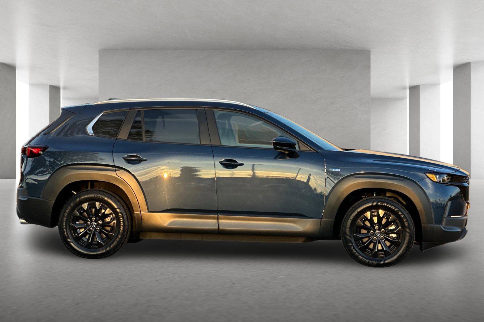 Certified 2025 MAZDA CX-50 2.5 Hybrid w/ Weather Package image 3