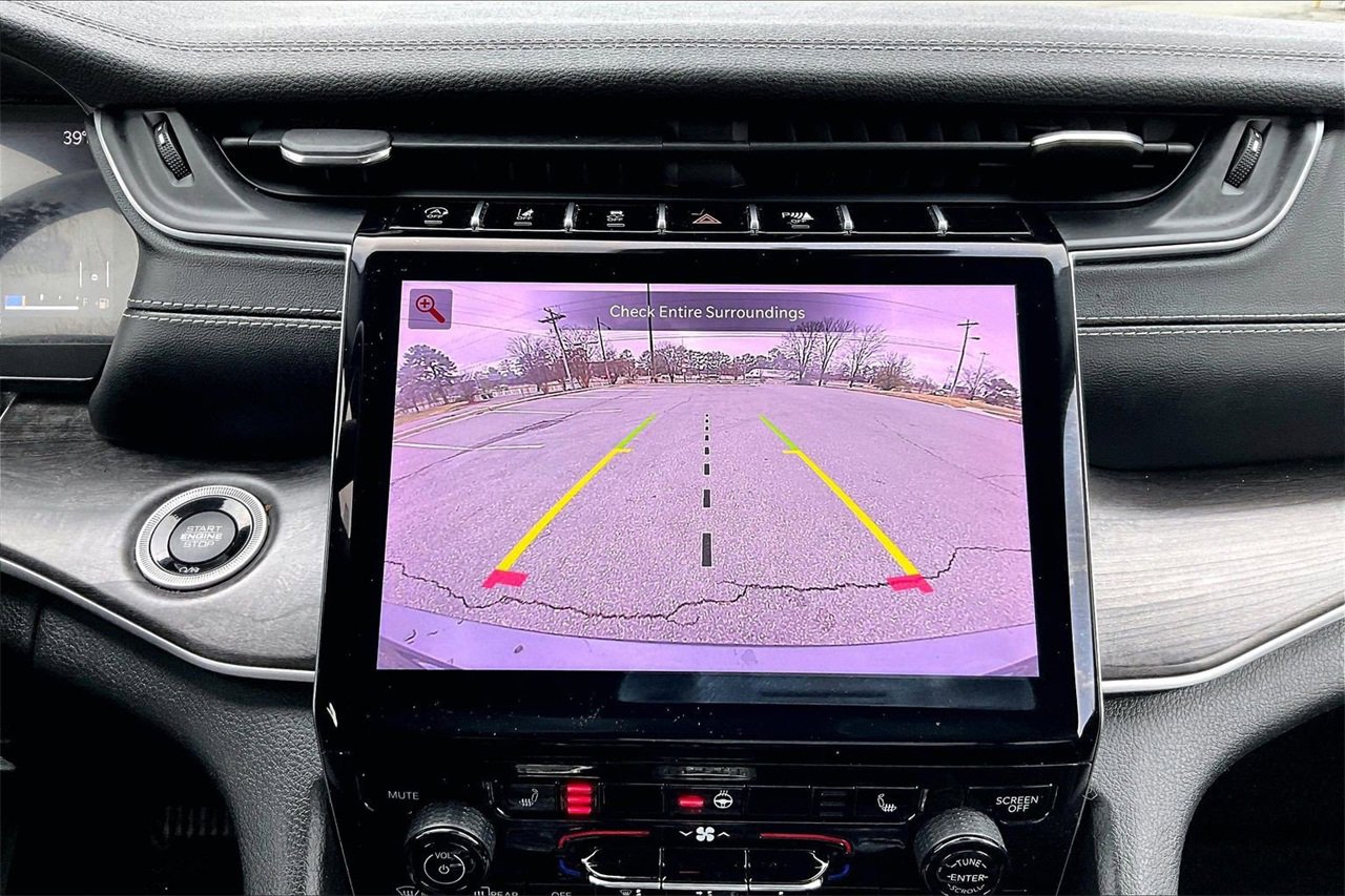 Certified 2021 Jeep Grand Cherokee L Limited w/ Trailer Tow Group (B) image 13