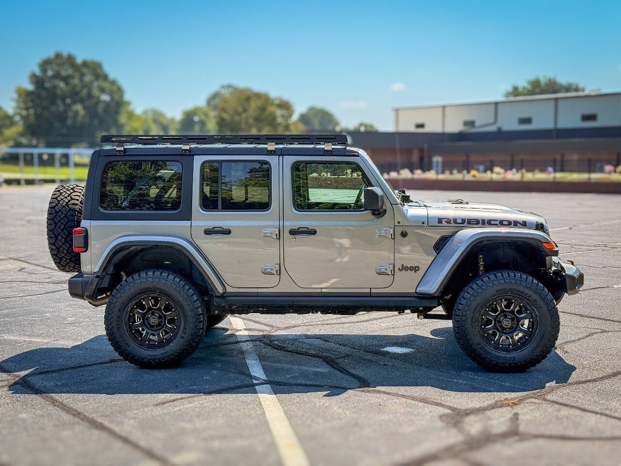 Used 2021 Jeep Wrangler Unlimited Rubicon AWD/4WD image 2