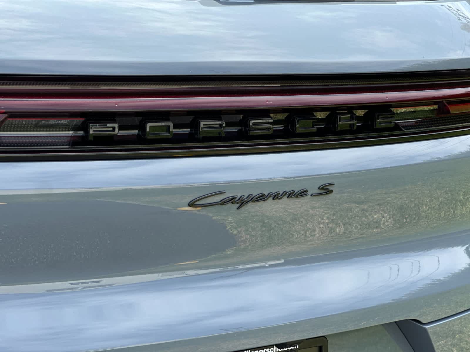 New 2026 Porsche Cayenne S AWD/4WD image 33