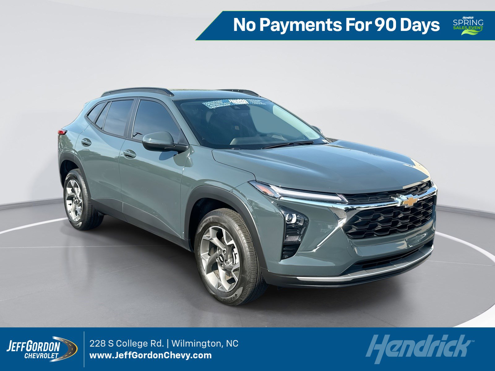 Used 2025 Chevrolet Trax LT image 1