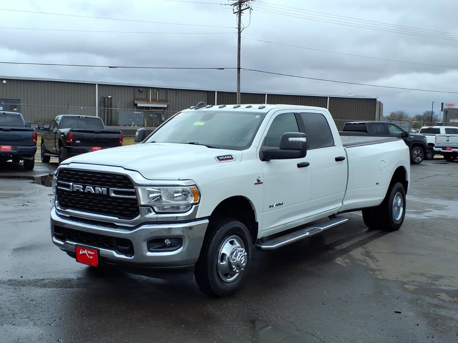 Used 2024 RAM 3500 Big Horn image 8