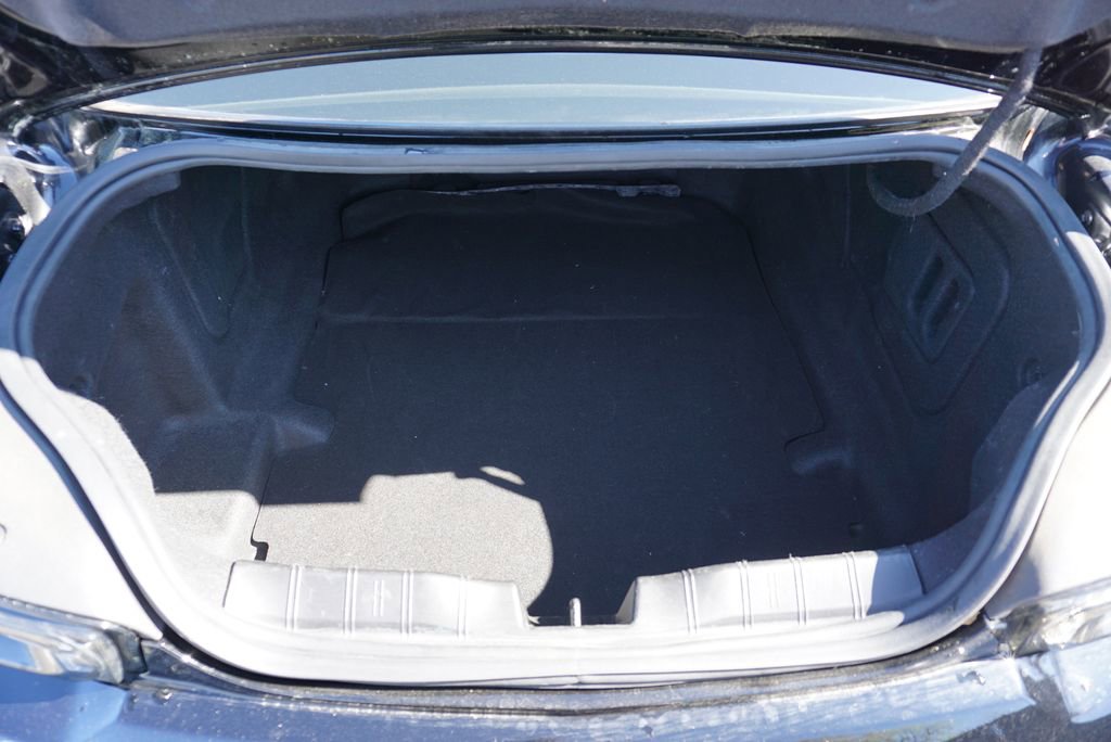 Used 2019 Chevrolet Camaro LT w/ RS Package image 31