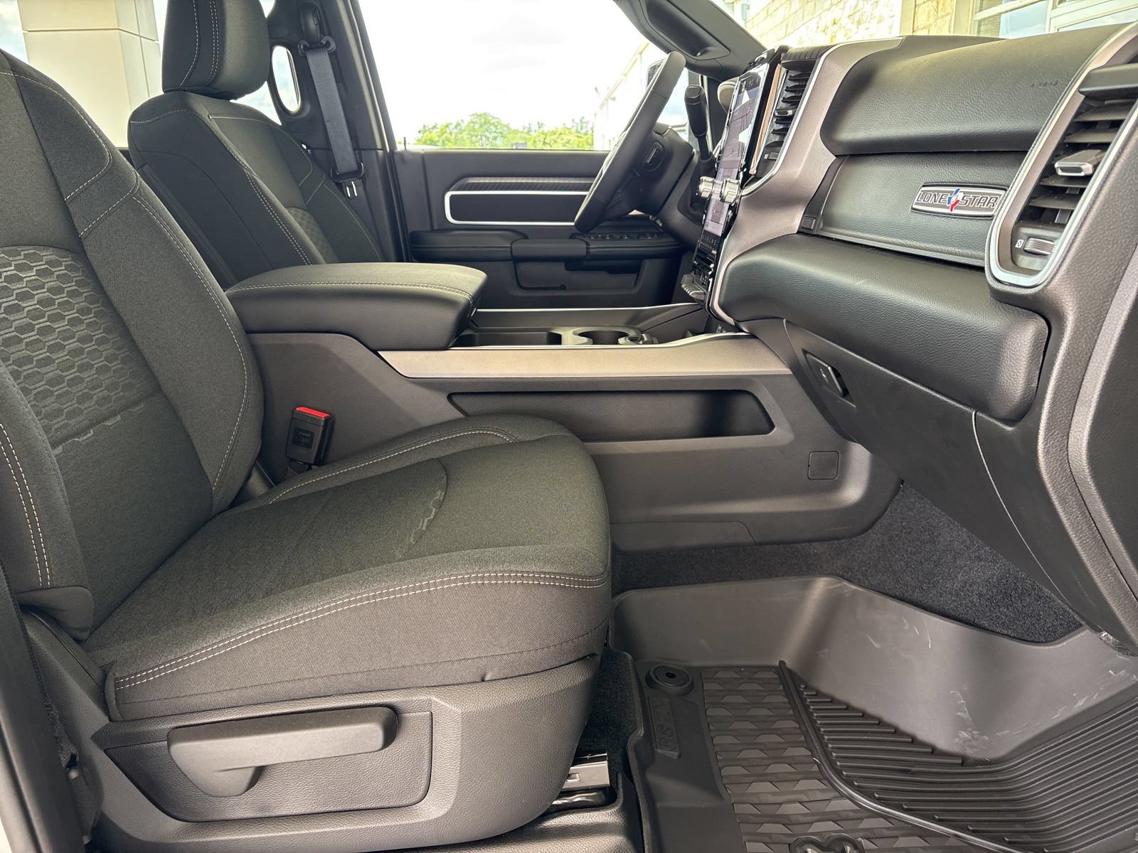New 2026 RAM 2500 Lone Star AWD/4WD image 15