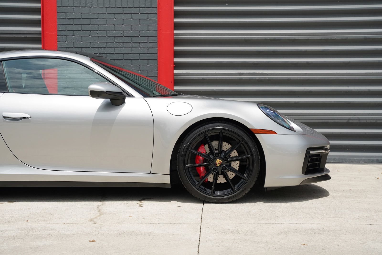 Used 2021 Porsche 911 Carrera S RWD image 3
