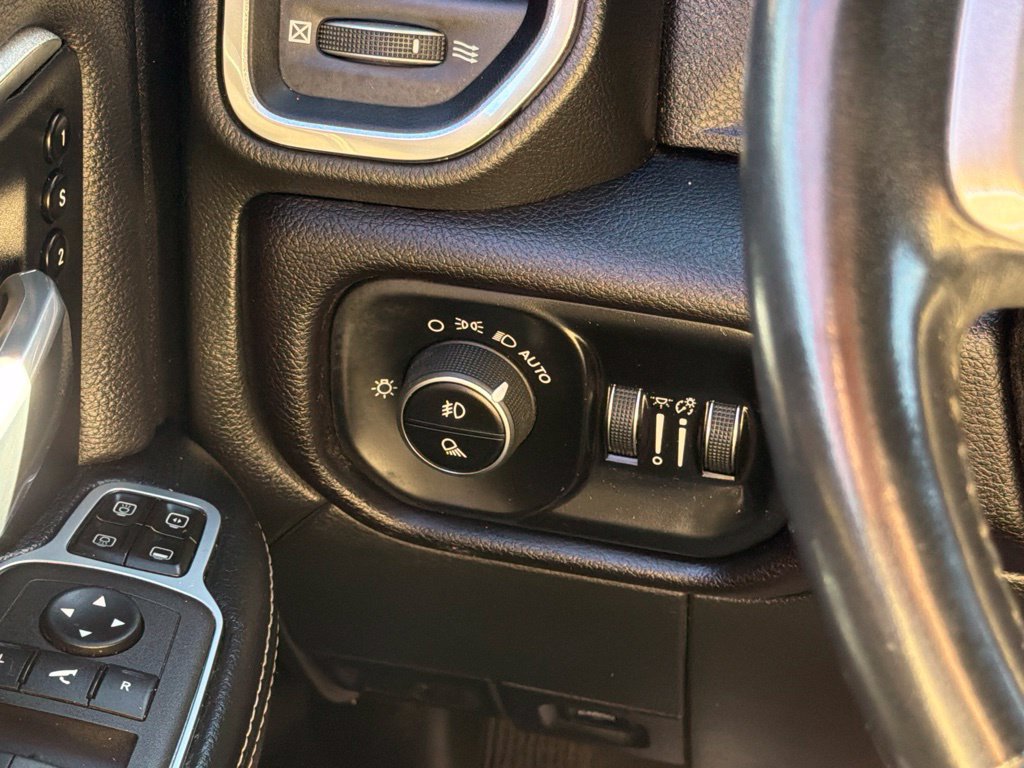 Used 2024 RAM 3500 Laramie w/ Night Edition AWD/4WD image 27