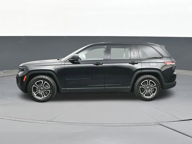 Used 2022 Jeep Grand Cherokee Trailhawk image 8