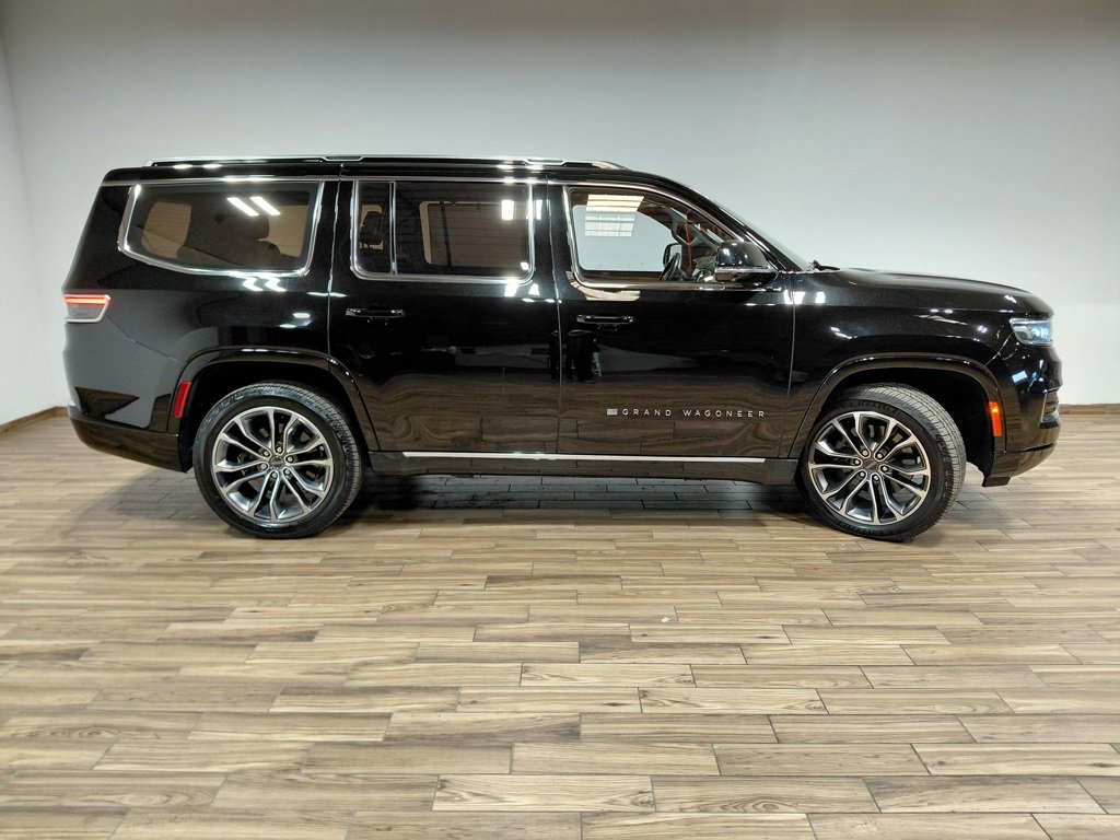 Used 2022 Jeep Grand Wagoneer Series III image 21