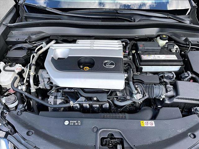 Used 2022 Lexus UX 200 F Sport w/ Accessory Package (Z2) image 11