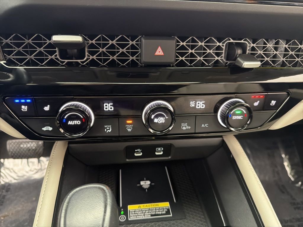 Used 2023 Honda Accord Touring image 18