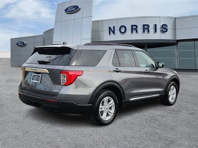 Used 2022 Ford Explorer XLT w/ Class IV Trailer Tow Package image 4