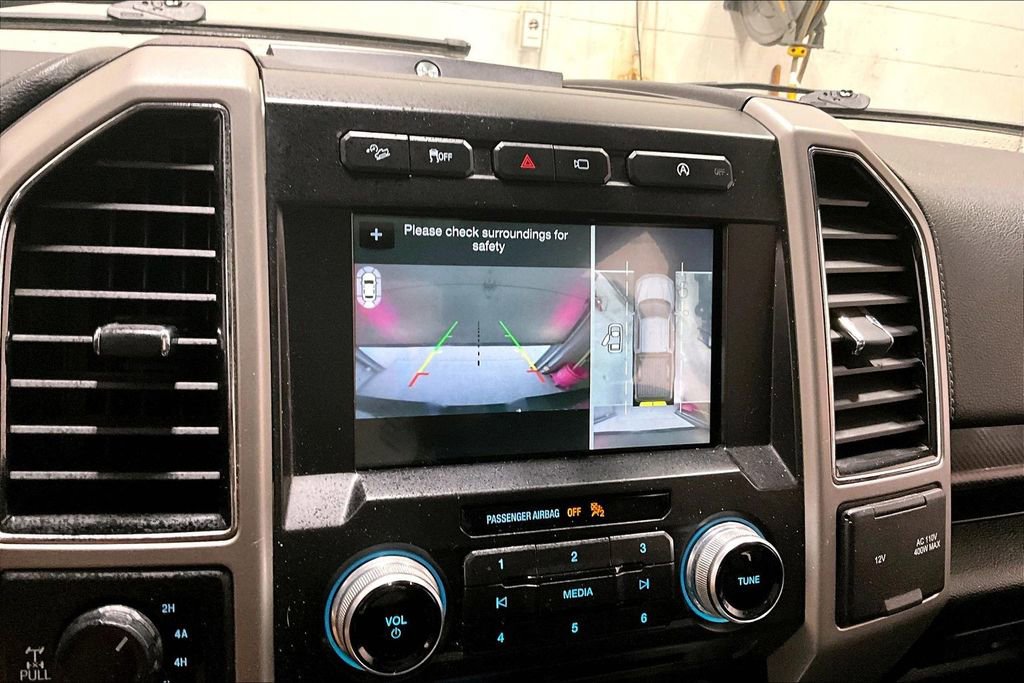 Used 2018 Ford F150 Lariat w/ Equipment Group 502A Luxury image 15