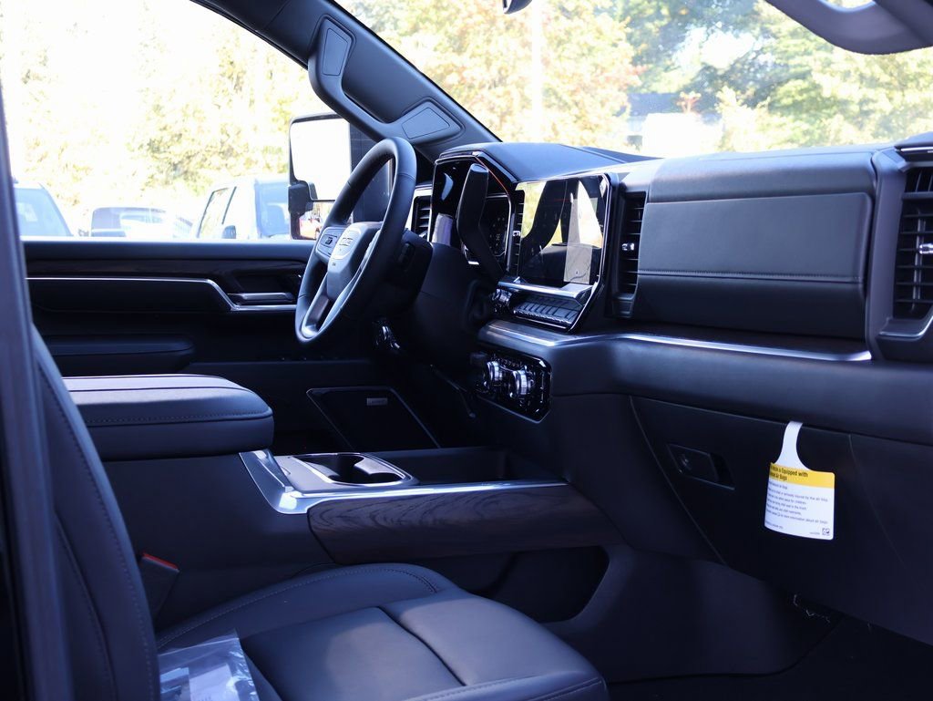New 2025 GMC Sierra 2500 SLT w/ SLT Convenience Package image 44