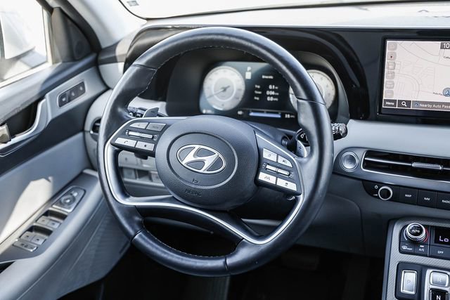 Used 2023 Hyundai Palisade SEL FWD image 12