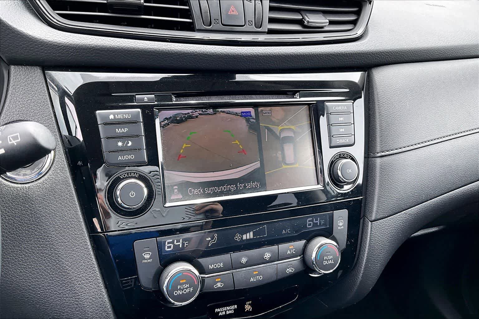 Used 2020 Nissan Rogue SV w/ Premium Package AWD/4WD image 24