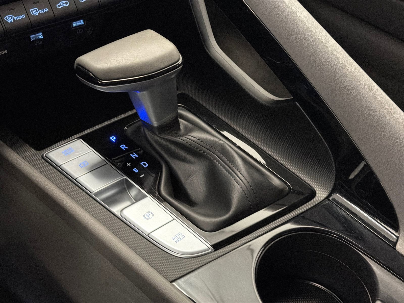 Used 2023 Hyundai Elantra SEL w/ Convenience Package image 26