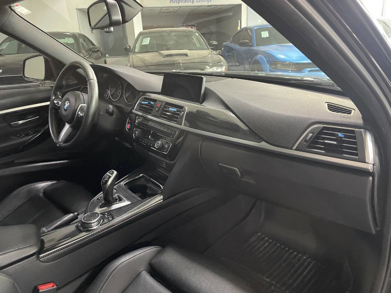 Used 2017 BMW 340i xDrive Sedan image 31