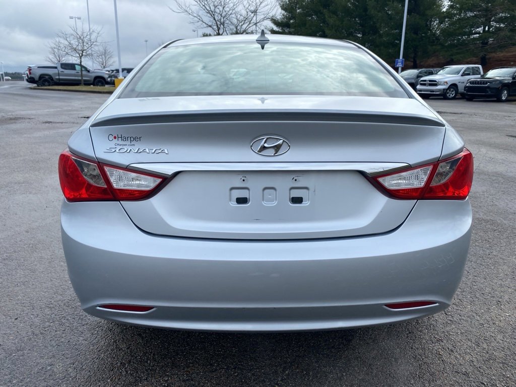 Used 2013 Hyundai Sonata GLS w/ Popular Equipment Pkg image 4