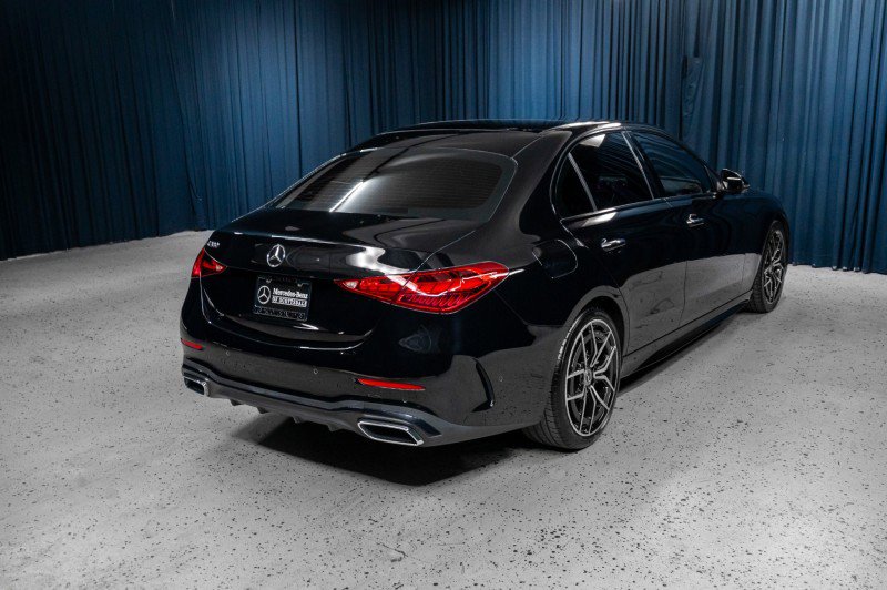 Used 2023 Mercedes-Benz C 300 Sedan image 5