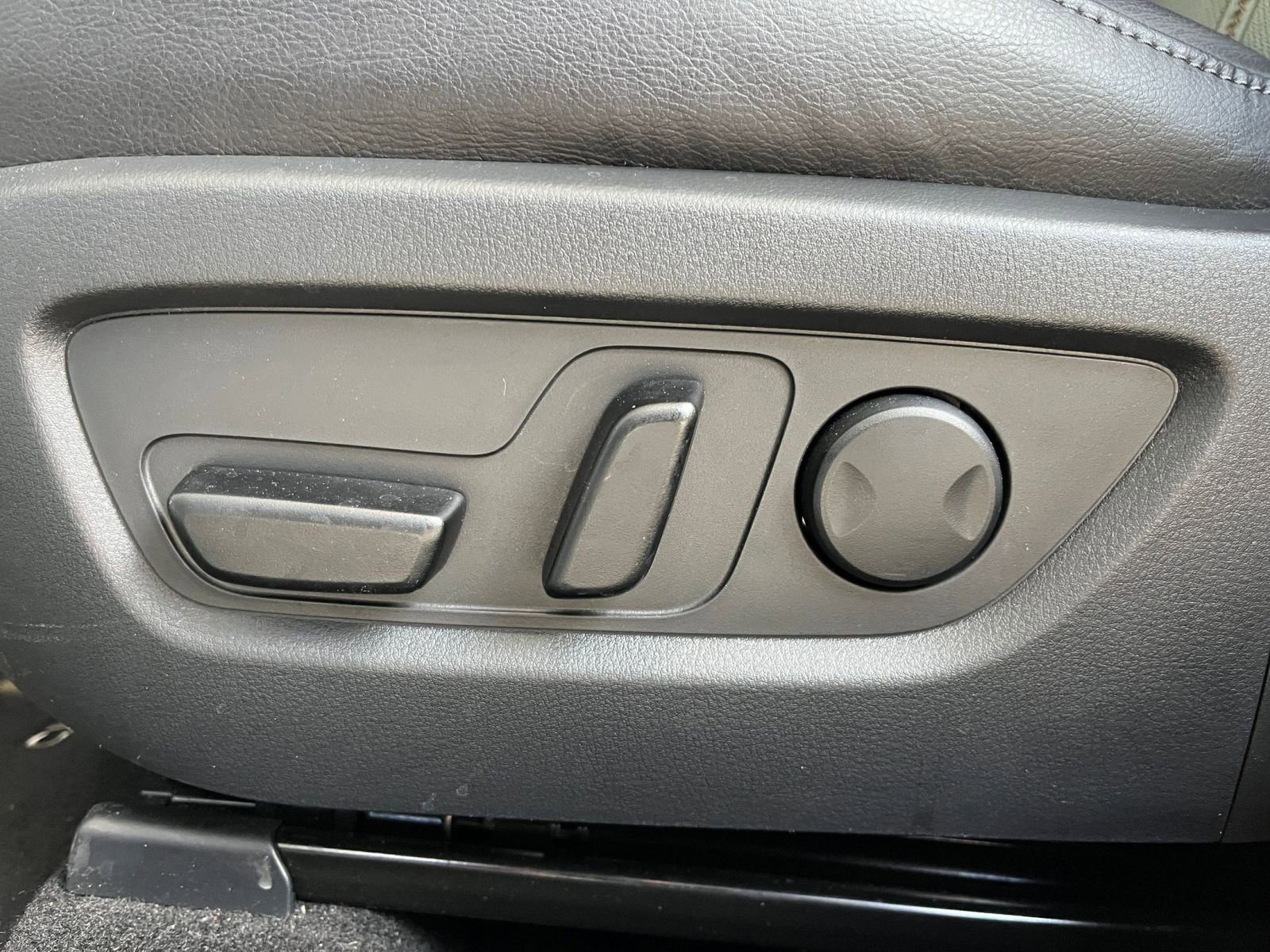 Used 2025 MAZDA CX-50 2.5 Hybrid w/ Premium Plus Pkg image 22