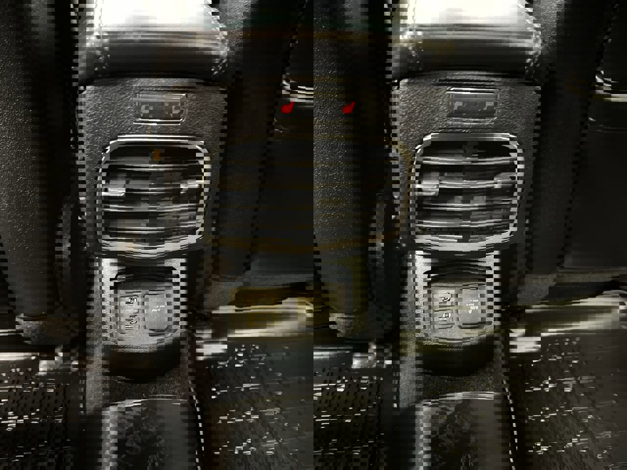 Used 2017 Lincoln MKZ Select w/ Climate Package image 12