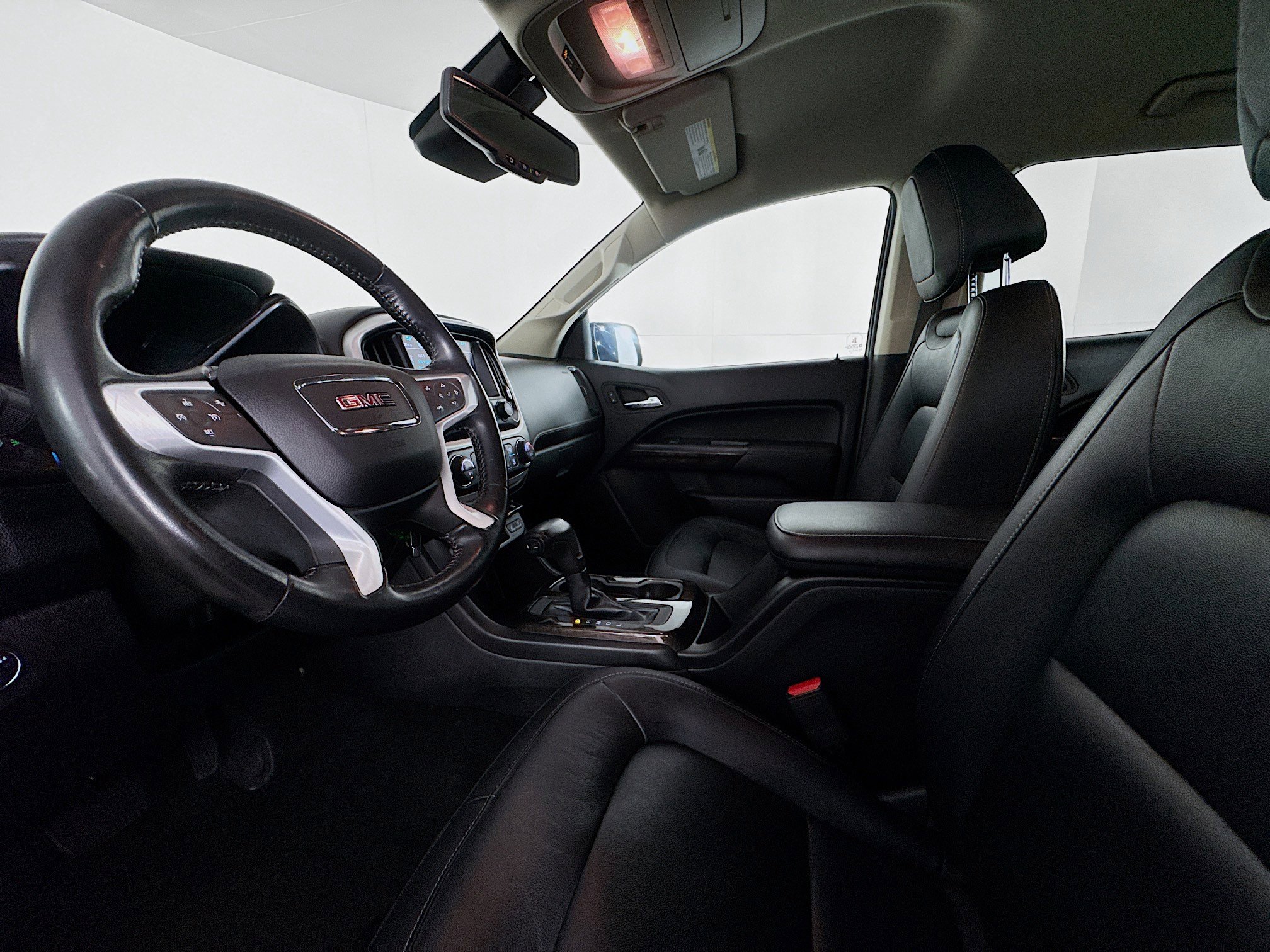 Used 2018 GMC Canyon SLT image 20