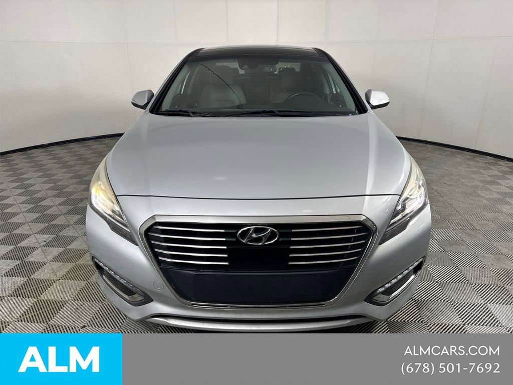 Used 2017 Hyundai Sonata Limited w/ Ultimate Package 02 image 3