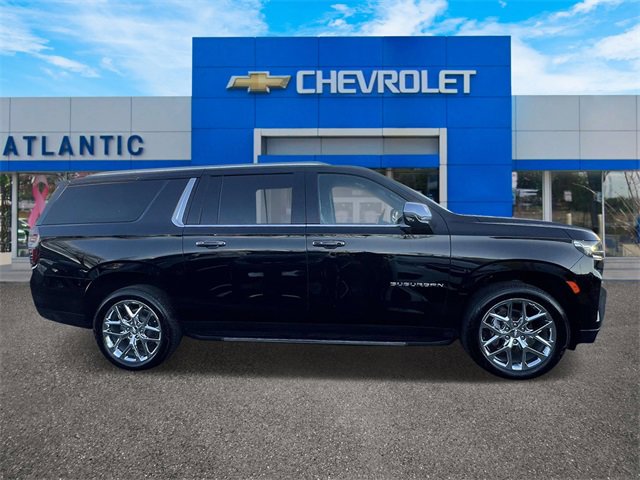 Certified 2024 Chevrolet Suburban Premier w/ Premium Package image 5